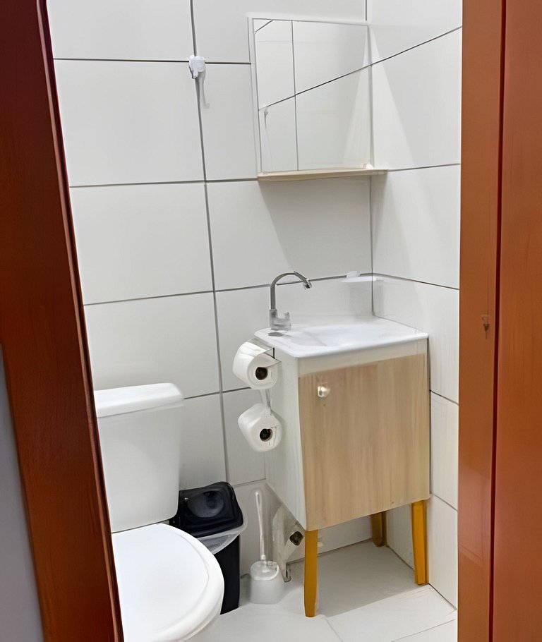 Suítes para até 20 pessoas. Ar, TV, Frigobar, WIfi